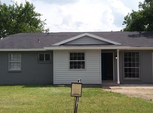 202 E Fairmeadows Dr, Duncanville, TX 75116