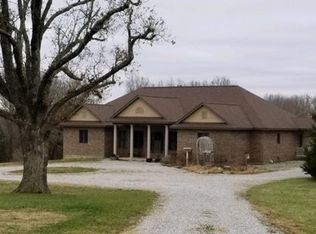 17446 Longview Rd, Elk Creek, MO 65464