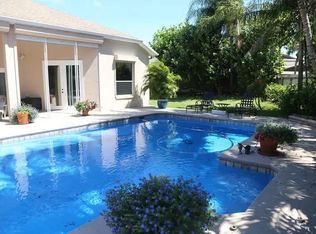 373 Peregrine Dr, Melbourne, FL 32903
