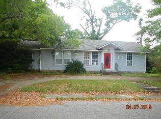 5000 Magnolia St, Moss Point, MS 39563