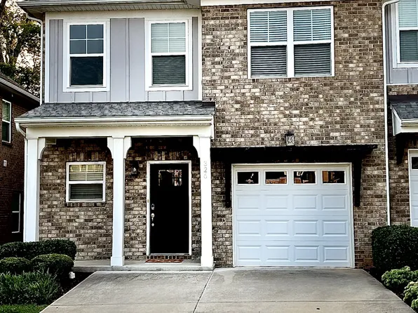 326 Banbury Dr, Gallatin, TN 37066