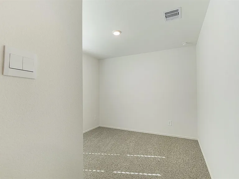 4214 Ramsbury Reach Ct — Photo 45