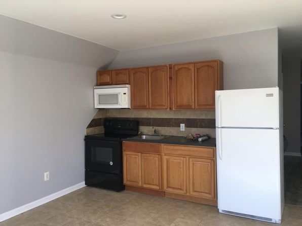 439 W Bringhurst St FLOOR 3