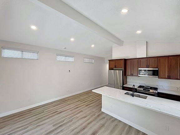2nd image of 3093 Boundary St #0