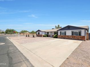 805 E Navajo Ave, Apache Junction, AZ 85119