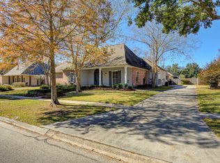 429 Plantation Ridge Dr, Baton Rouge, LA 70810