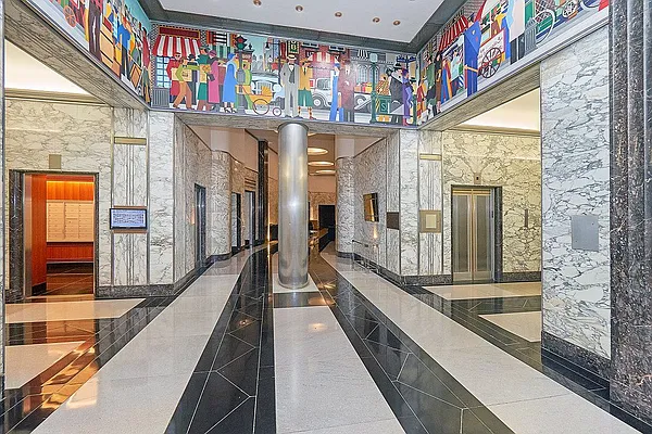 Rented by Compass | media 24