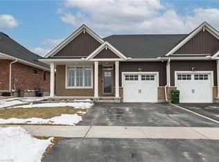 16 Renaissance Dr, Saint Thomas, ON N5R0J9