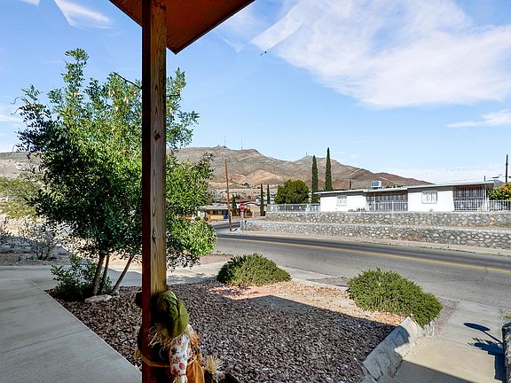 5th image of 2404 Murchison Dr