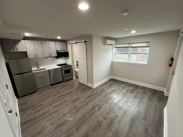 8348 Martinsburg Pike #5, Shepherdstown, WV 25443