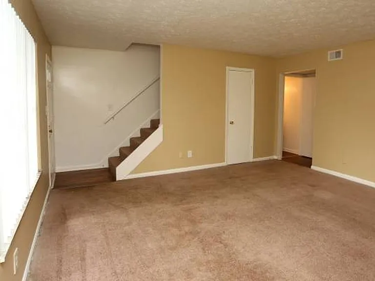 6817 Brooklawn Dr — Photo 24
