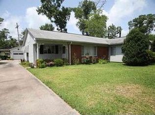 3290 Ashwood Ln, Beaumont, TX 77703