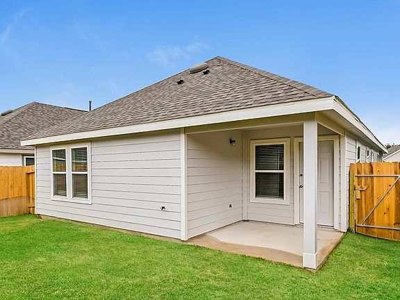 5th image of 22319 Merlin St