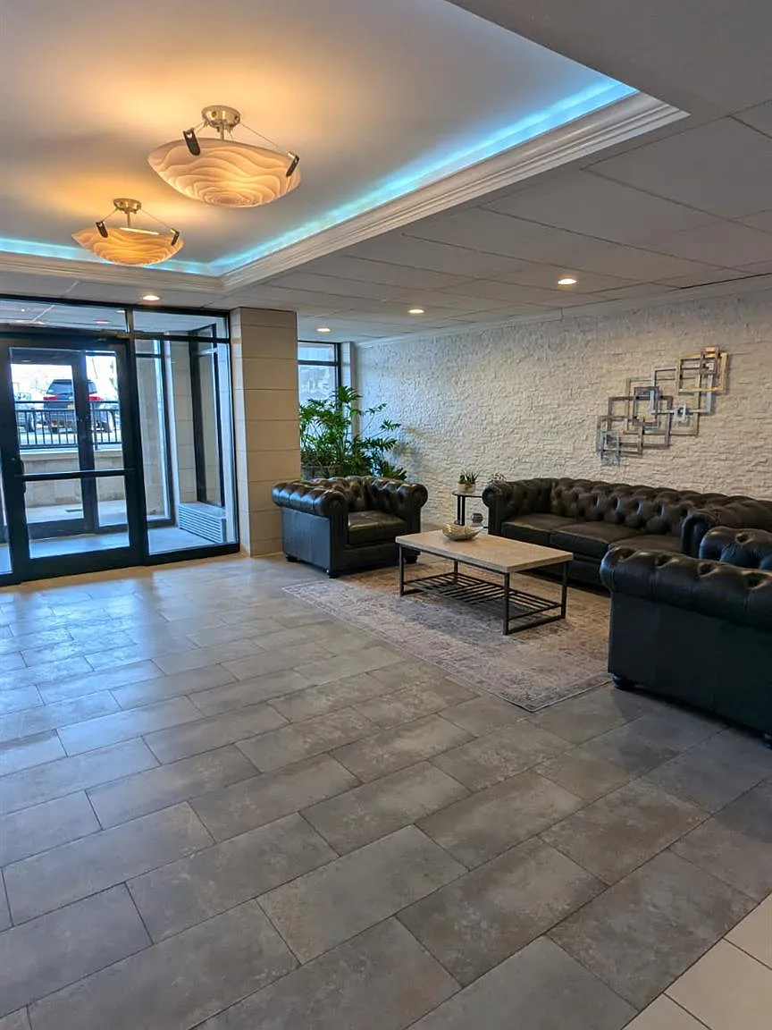1 bed, 1.0 bath, $2,700 — Photo 4