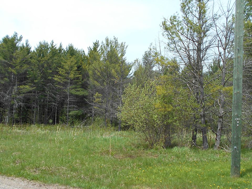 2nd image of Joanne Dr
