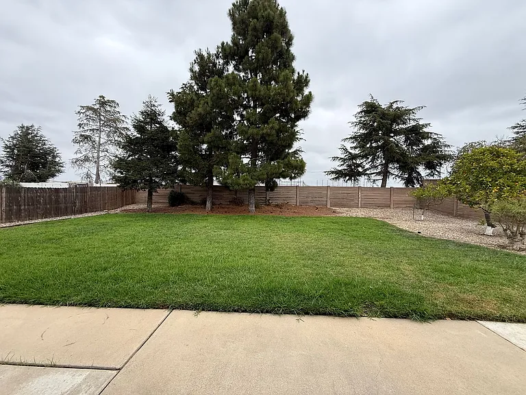 1693 E Alvin Ave — Photo 44