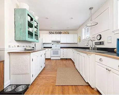 81 Woodchester Dr #0 — Photo 12