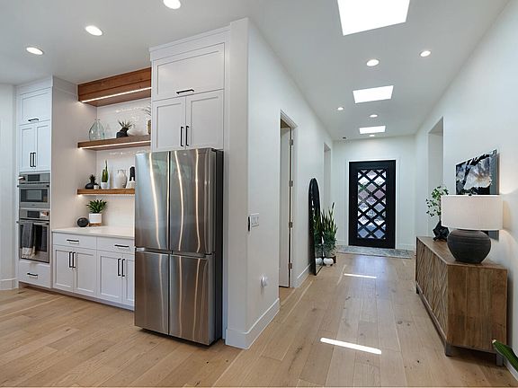 4th image of 2085 Tuweap Dr #34