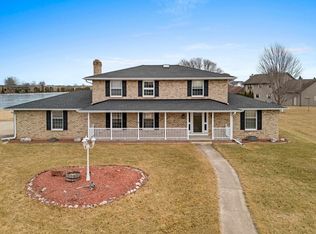 2441 Van Lake Ct, Green Bay, WI 54311