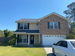 37 Idus Ln, Hinesville, GA 31313
