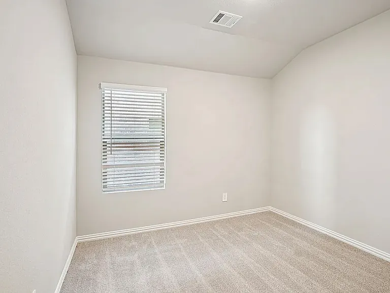 3029 Texoma Blvd — Photo 38
