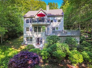 46 Lake Ridge Dr, Sidney, ME 04330