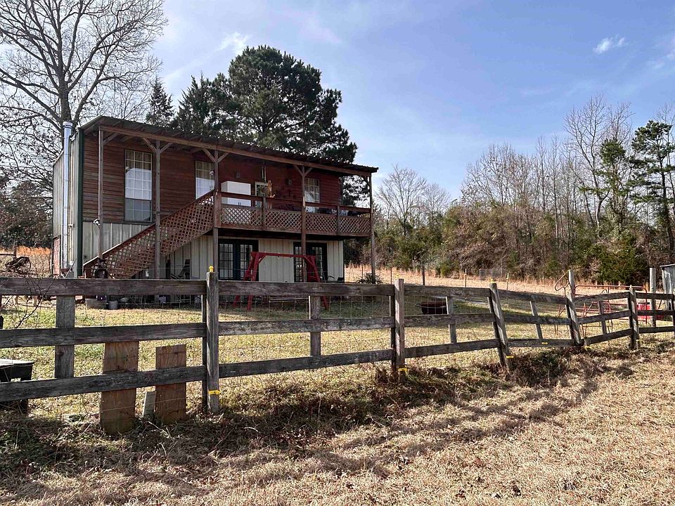 1st image of 2774 Zinnia Rd