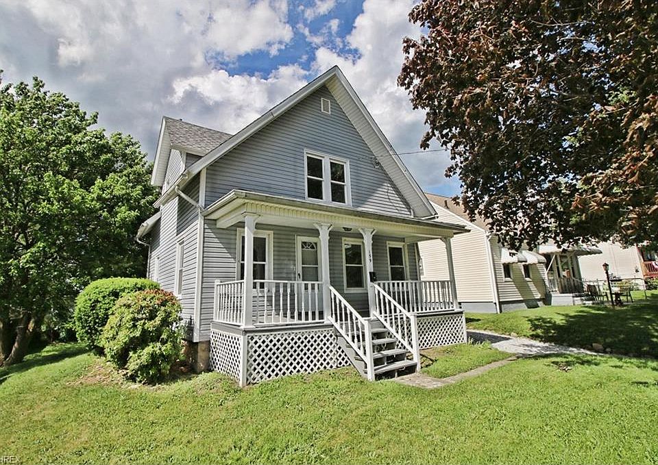 1st image of 159 E Baird Ave
