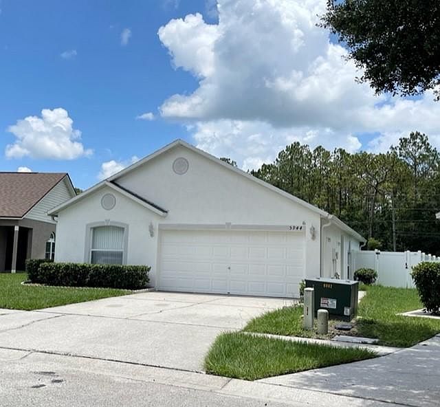 1st image of 5944 Lake Front Dr