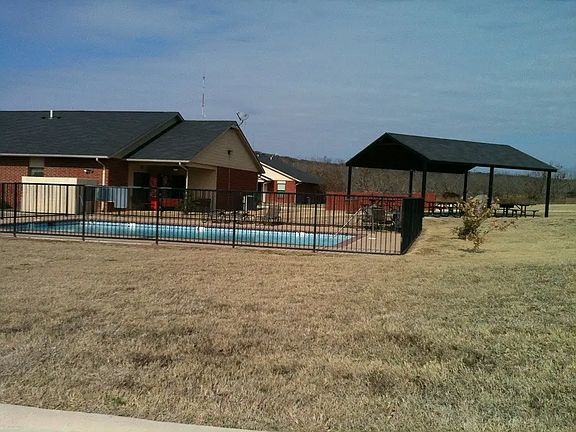 4th image of 318 Bluffview Dr #2484