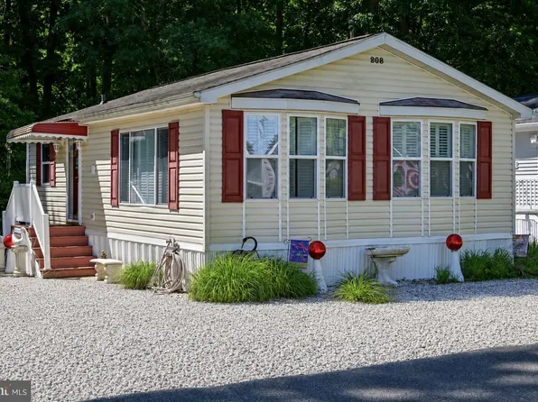 208 Timberline Cir, Berlin, MD 21811