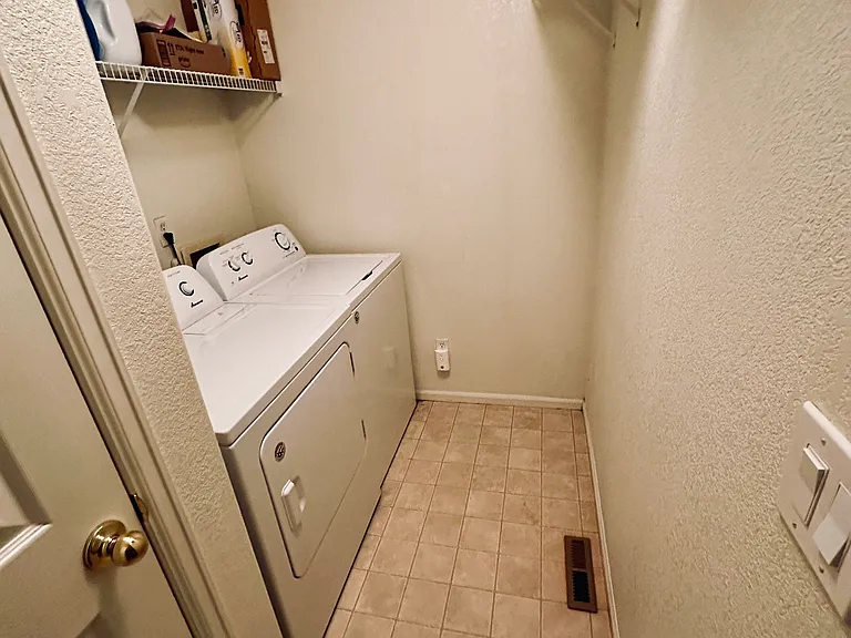 10654 Butte Dr — Photo 22