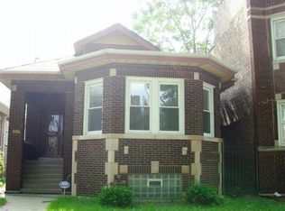 8206 S Clyde Ave, Chicago, IL 60617