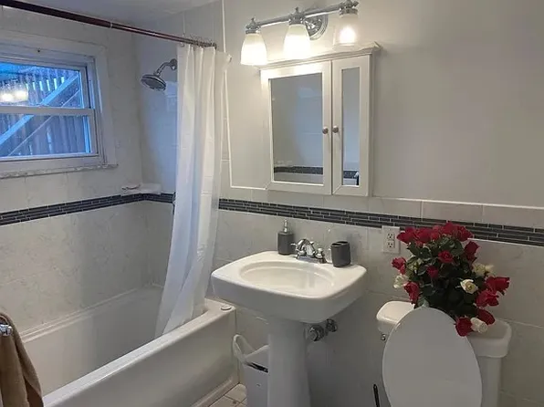 42 Tracy Dr #1, Fords, NJ 08863