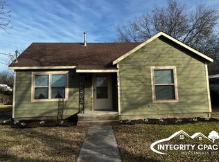 1810 Refinery Rd, Gainesville, TX 76240