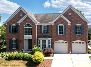 2101 Blankenbecker Dr, Florence, KY 41042