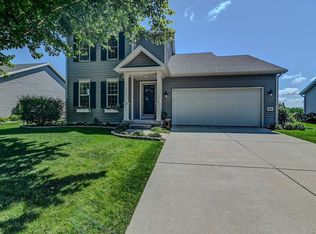 6906 Rembrandt Rd, Deforest, WI 53532