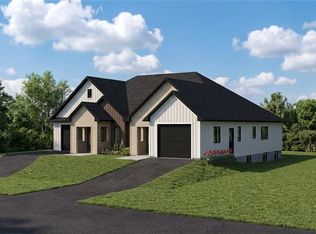 13 Cobalt St N #A, Perth East, ON N0K 1M0