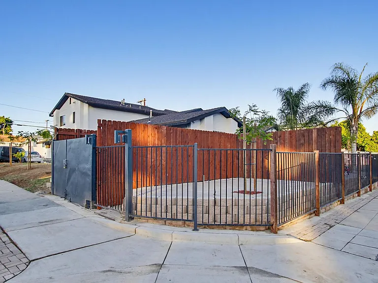 3808 Cottonwood St #A — Photo 6