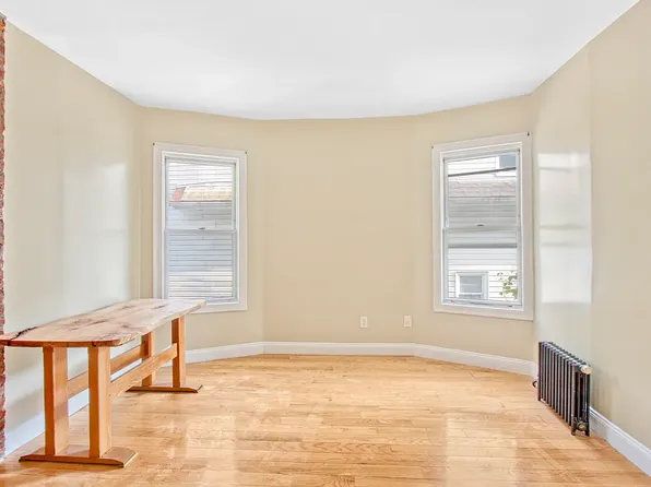 405 East 2nd Street image 2 of 16