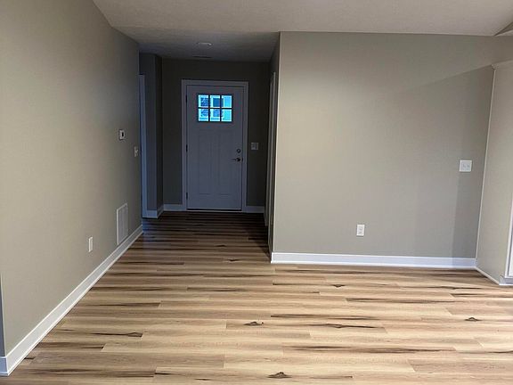 5th image of 2091 Black Bear Dr