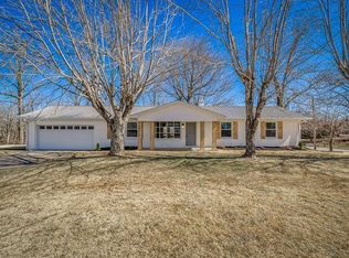 1879 McCoinsville Rd, Gainesboro, TN 38562