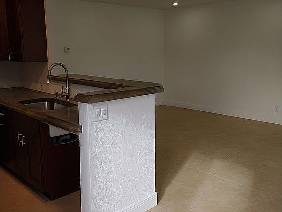 3rd image of 501 NE 57th Ct #B