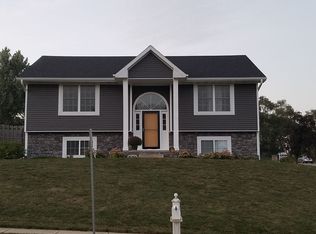 318 Division Ave, Van Meter, IA 50261