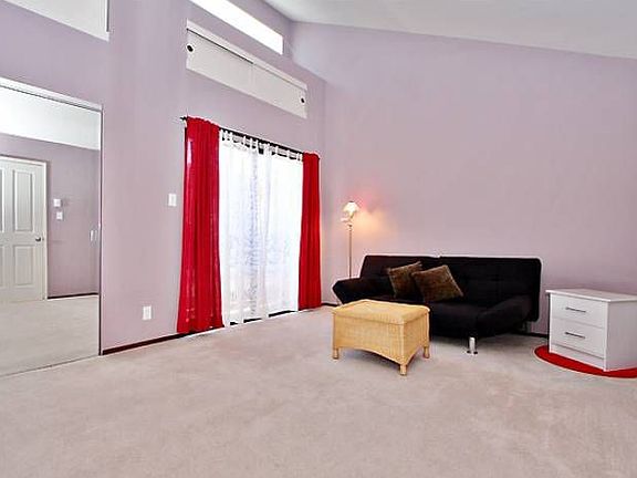 5th image of 650 N El Camino Real #5