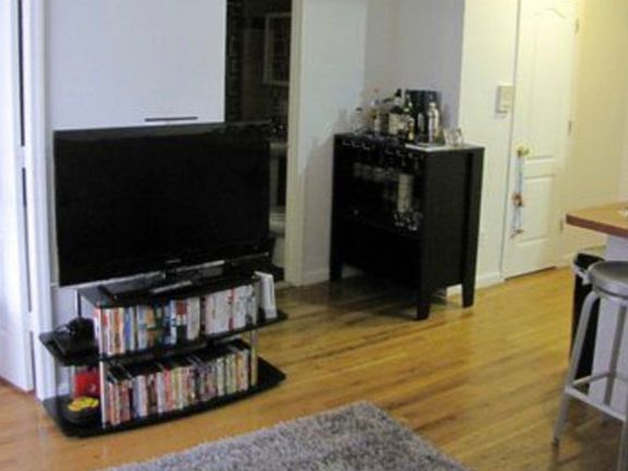 3rd image of 608 E 11th St #5B1