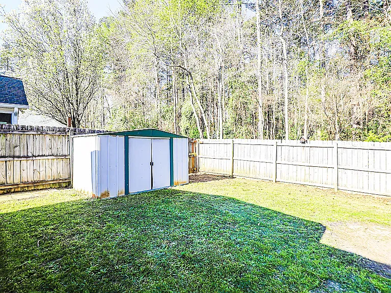 4531 Derryclare Ln — Photo 24