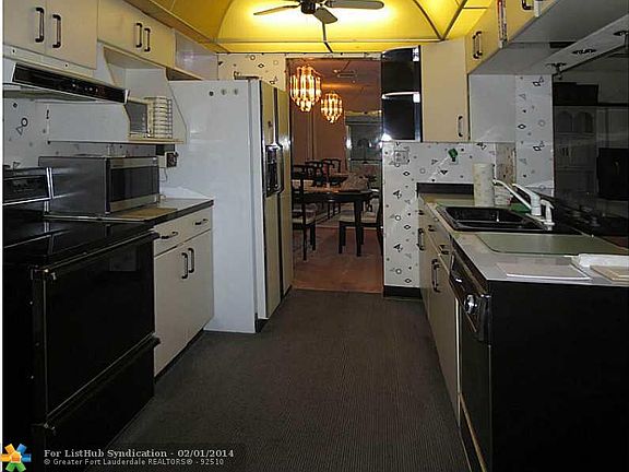2nd image of 4784 NW 43rd St