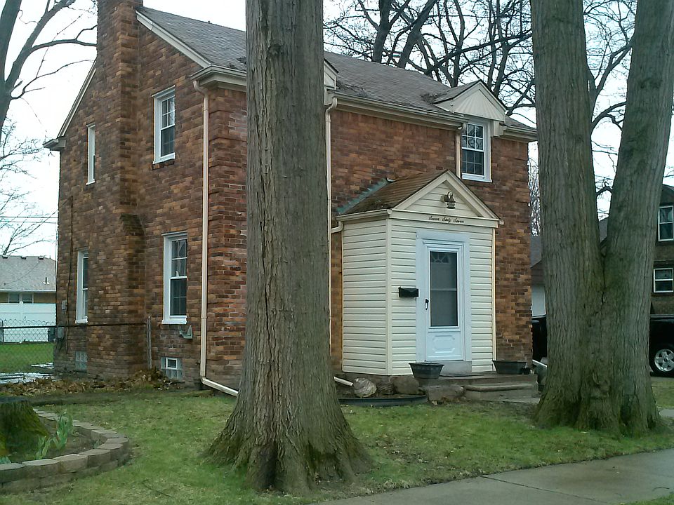 1st image of 767 Kings Hwy