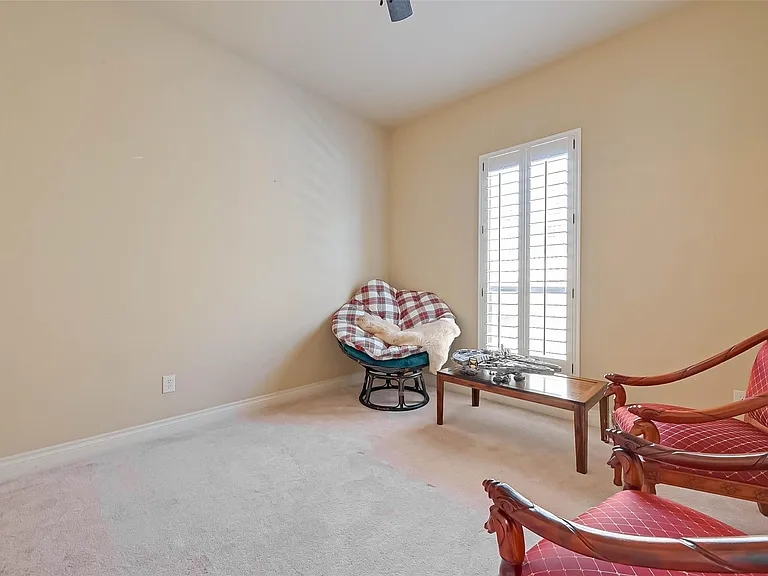 5422 Linden Rose Ln — Photo 33